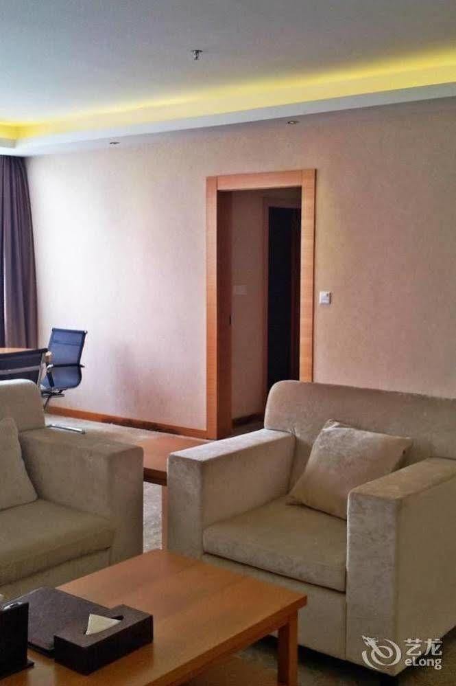 Shenzhen Huamao Aviatic Hotel Exterior foto